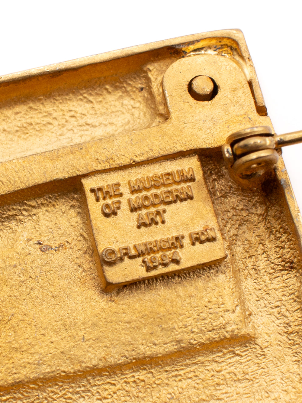 Vintage 90's in Gold