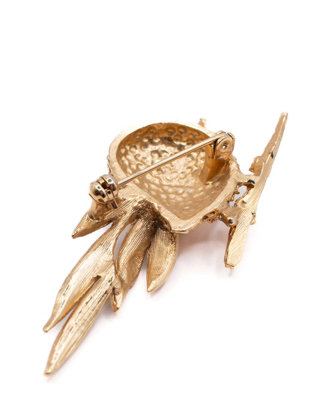 Vintage 70's Brooch in Gold