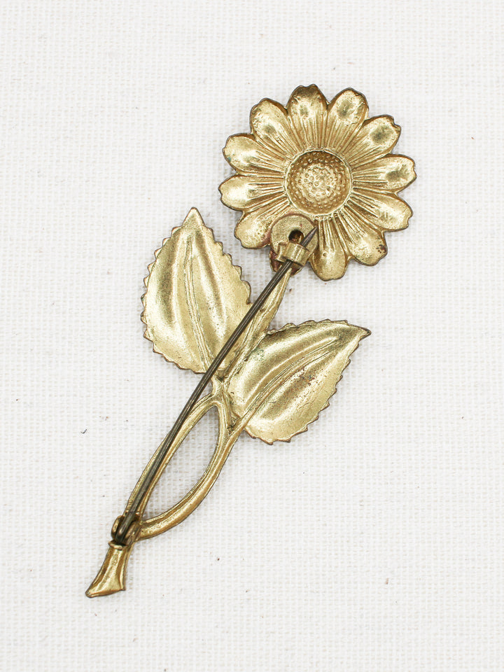 Vintage 60's Brooch in Gold