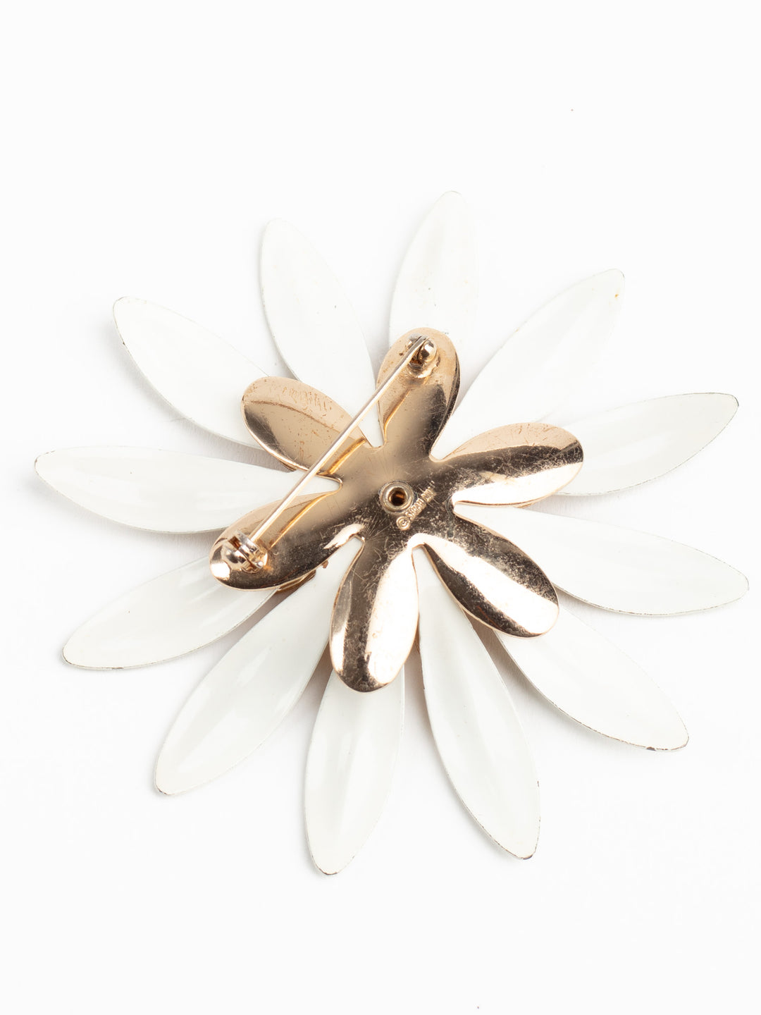 Vintage 60s White Enamel Daisy Brooch with Gold-Tone Accents