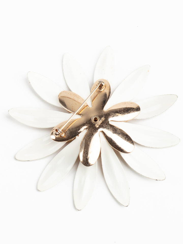 Vintage 60s White Enamel Daisy Brooch with Gold-Tone Accents