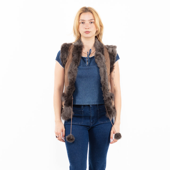 Vintage 90's Women Sheepskin Vest in BeigeA0034