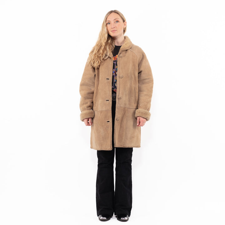 Vintage 90's Women Sheepskin Coat in Beige