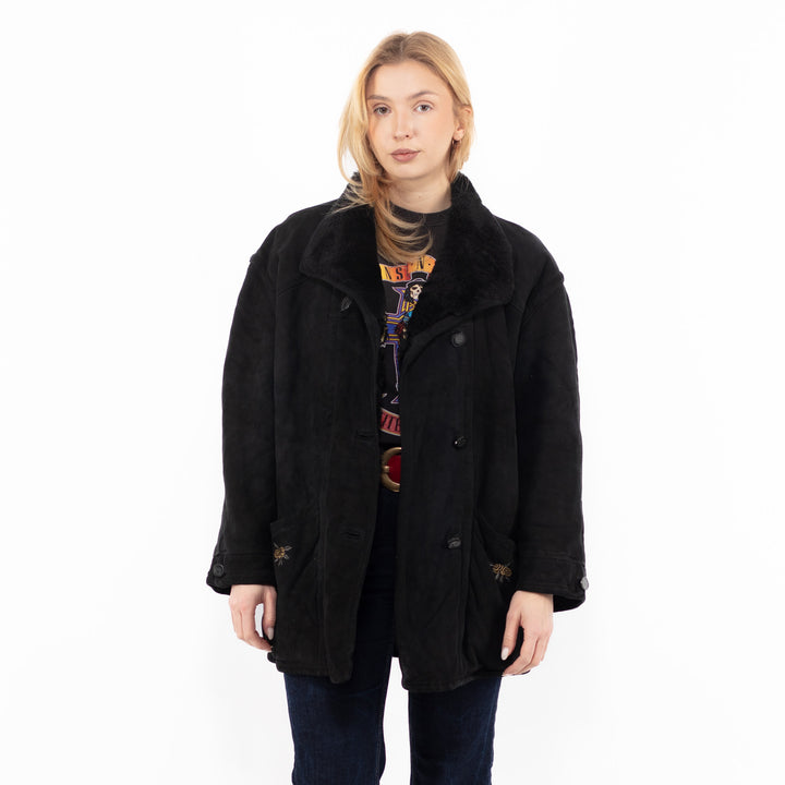 Vintage 90's Women Sheepskin Coat in BlackA1081