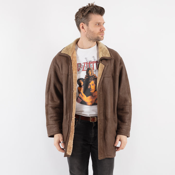 Vintage 90's Men Sheepskin Coat in BrownZ768