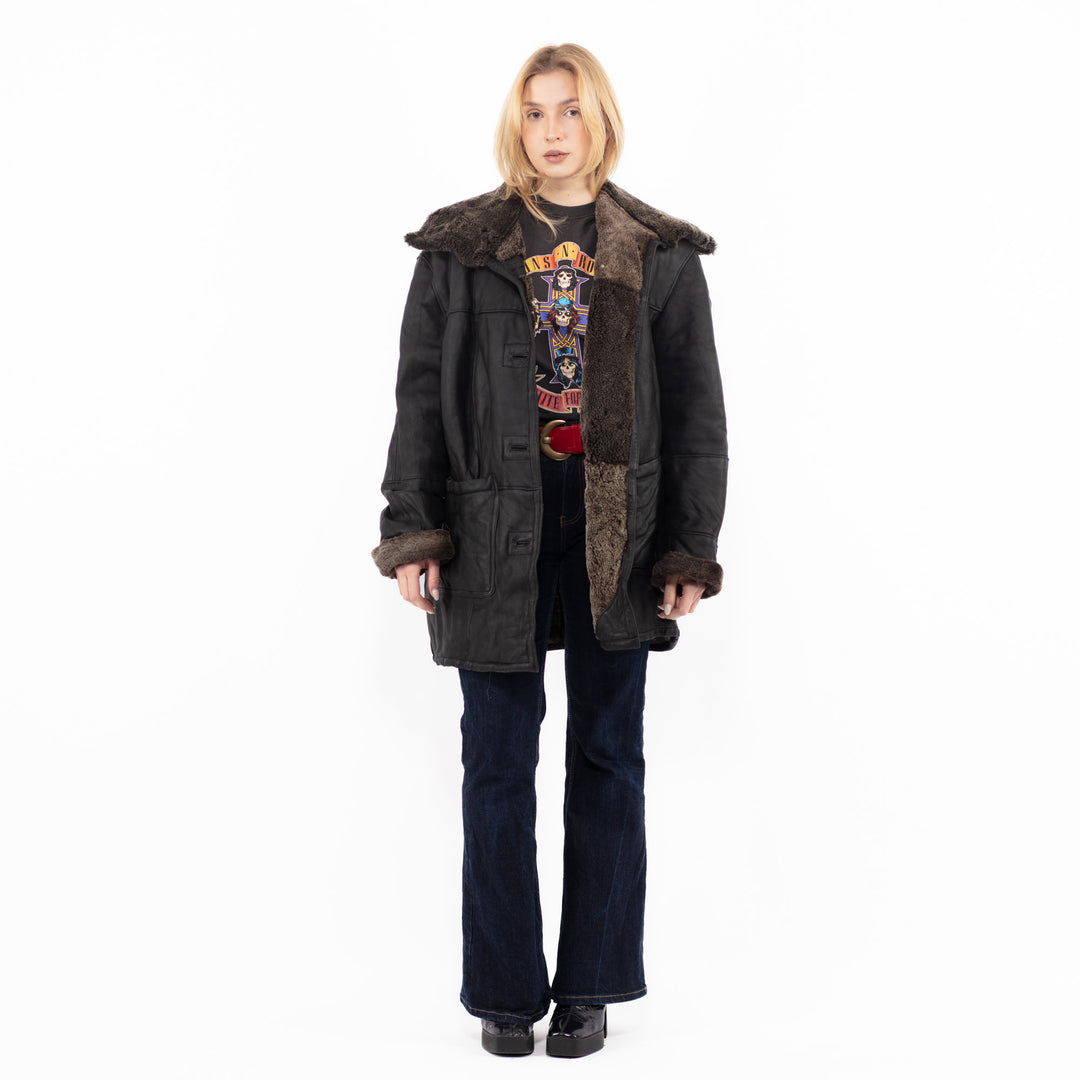 Vintage 90's Women Sheepskin Coat in BlackA1087