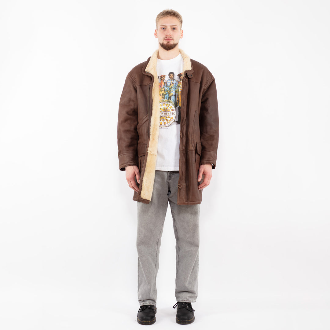 Vintage 90's Men Sheepskin Coat in Brown