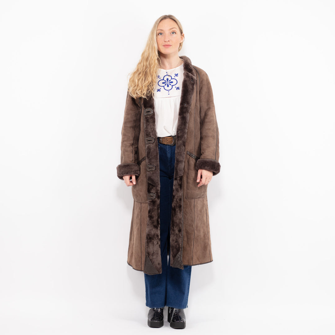 Vintage 80's Women Sheepskin Coat in BrownA0989
