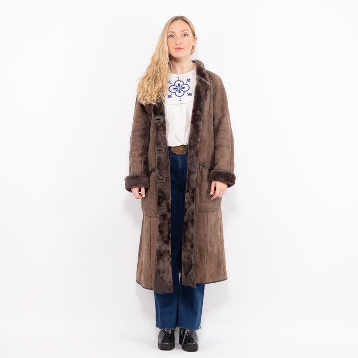 Vintage 80's Women Sheepskin Coat in BrownA0989