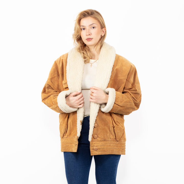 Vintage 90's Women Suede Sherpa Coat in Brown