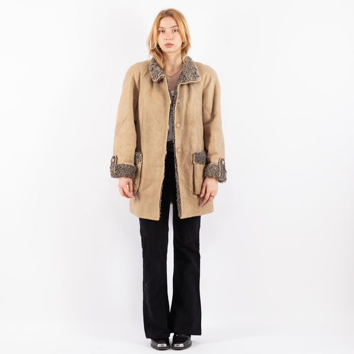 Vintage 80's Women Sheepskin Coat in BeigeV9652