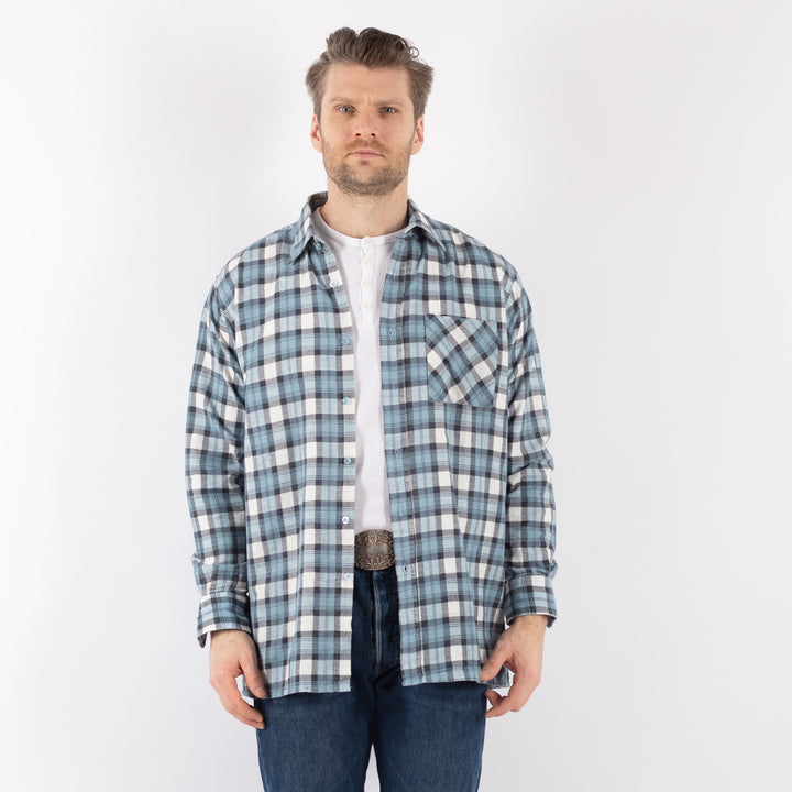 Vintage 90's Men Plaid Flannel Shirt in BlueZ1165