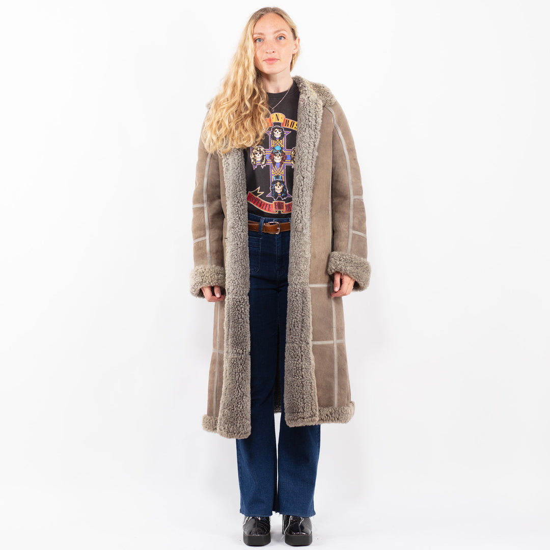 Vintage 80's Women Sheepskin Coat in BeigeA0367