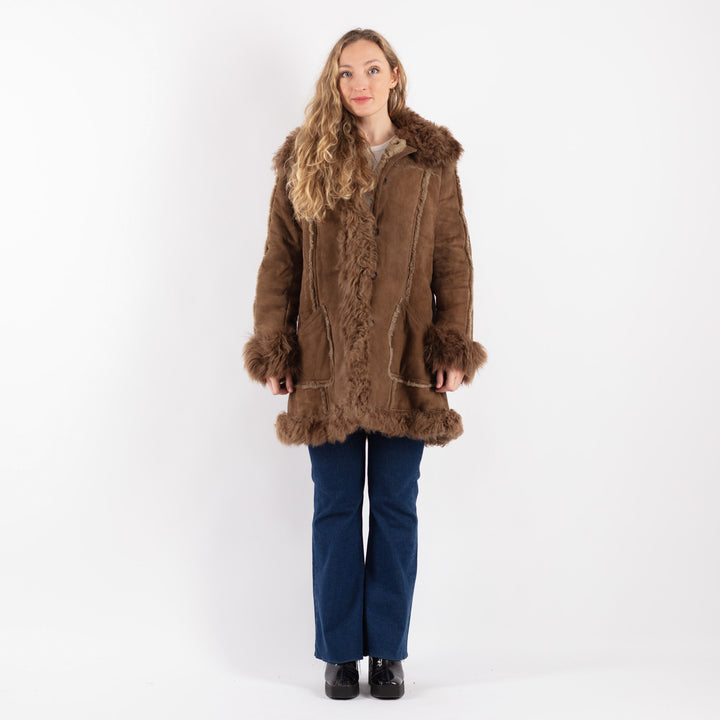 Vintage 70's Women Sheepskin Coat in Beige