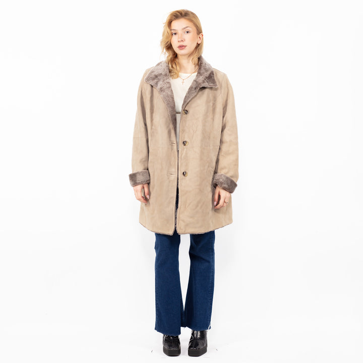 Vintage 00's Women Sheepskin Coat in BeigeA0802