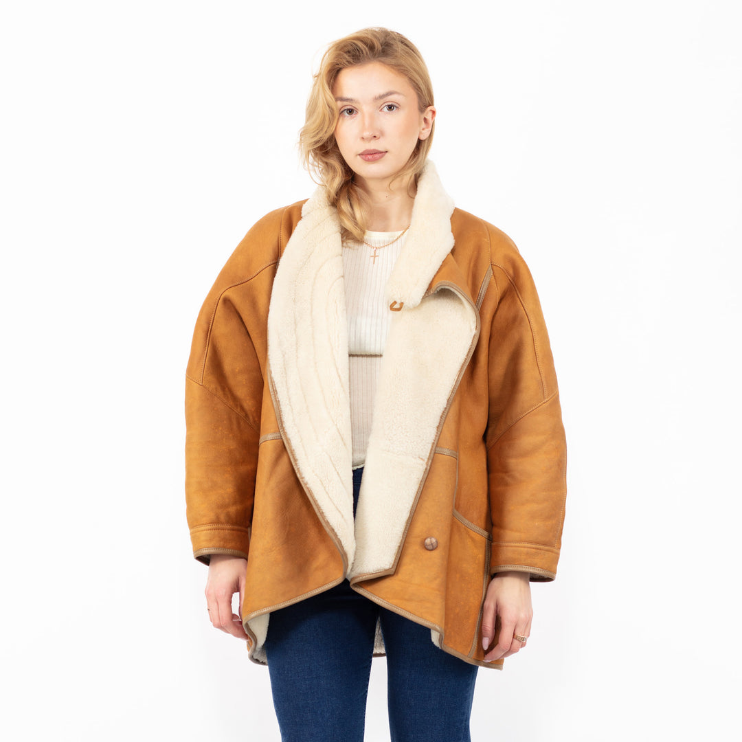 Vintage 80's Women Sheepskin Coat in BrownA0803
