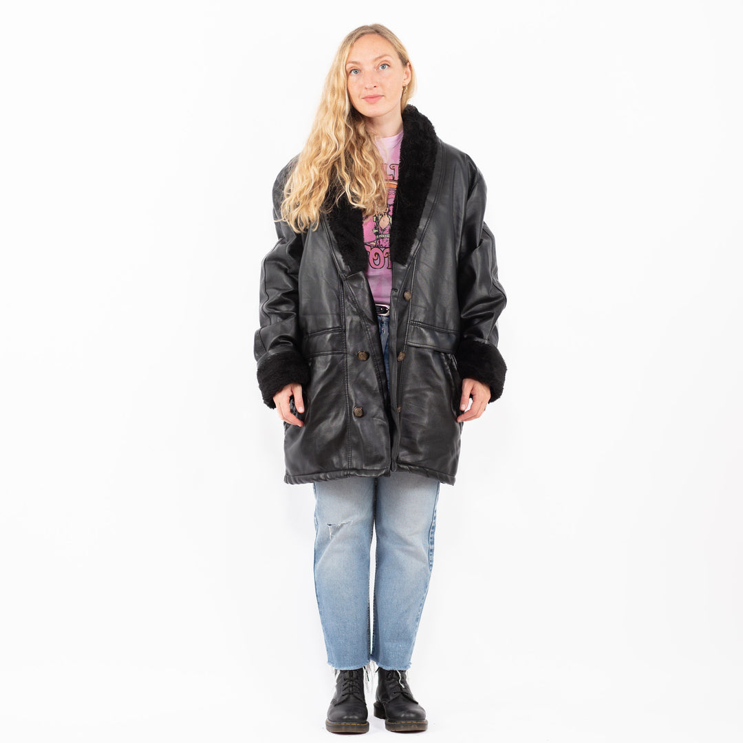 Vintage 90's Women Faux Sheepskin Coat in BlackA0520
