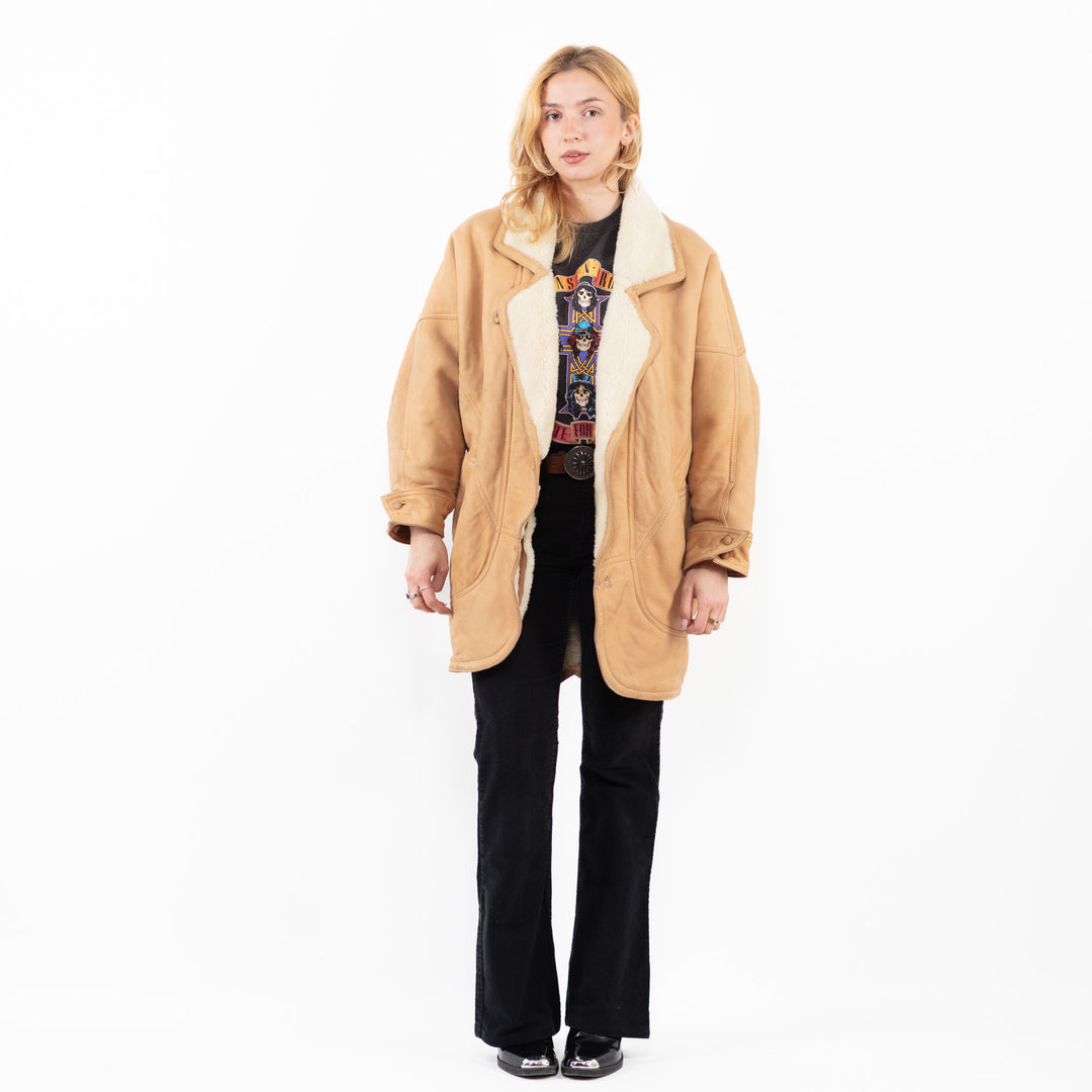 Vintage 90's Women Sheepskin Coat in Beige