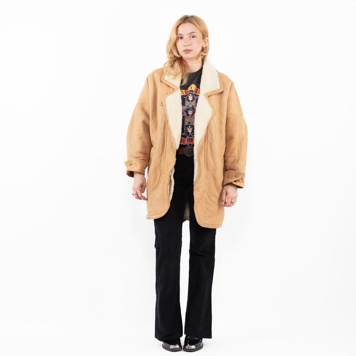Vintage 90's Women Sheepskin Coat in Beige