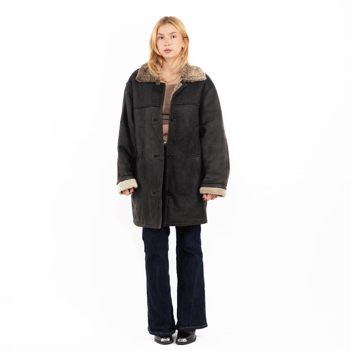 Vintage 90's Women Sheepskin Shearling Coat in BlackA0733