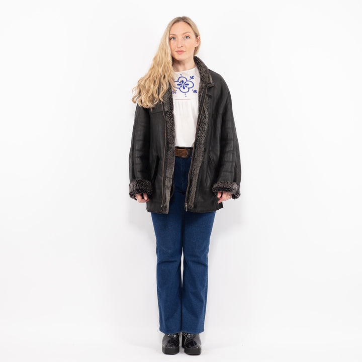 Vintage 90's Women Sheepskin Jacket in BlackA1006