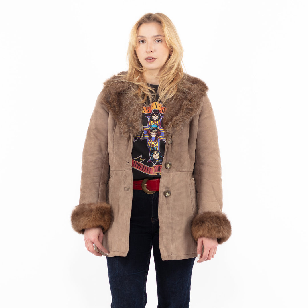 Vintage 70's Women Sheepskin Coat in Beige