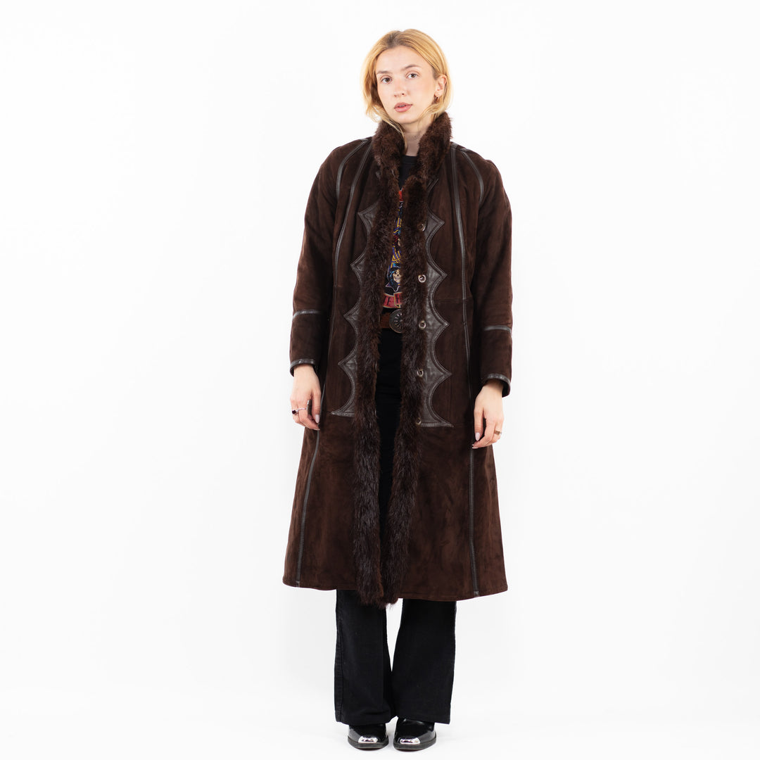 Vintage 90's Women Sheepskin in BrownA0174