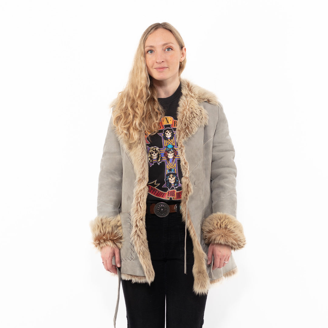 Vintage 90's Women Sheepskin Coat in GrayA0907