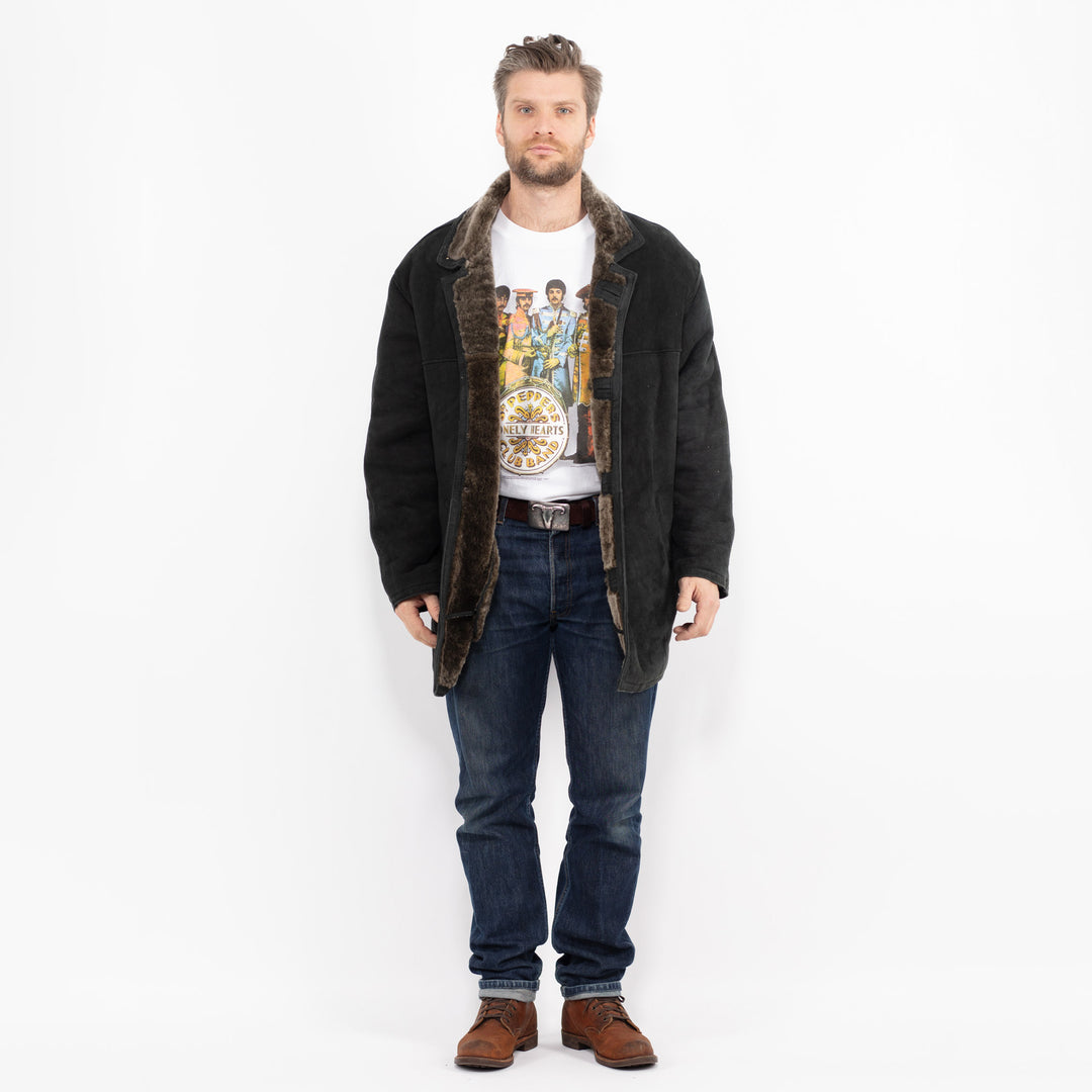 Vintage 90's Men Sheepskin Coat in BlackZ2679