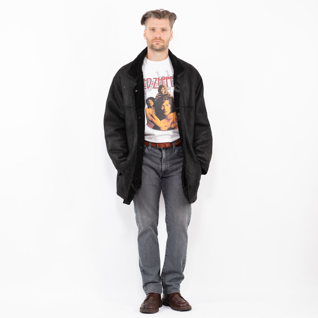 Vintage 90's Men Sheepskin Coat in BlackZ2072