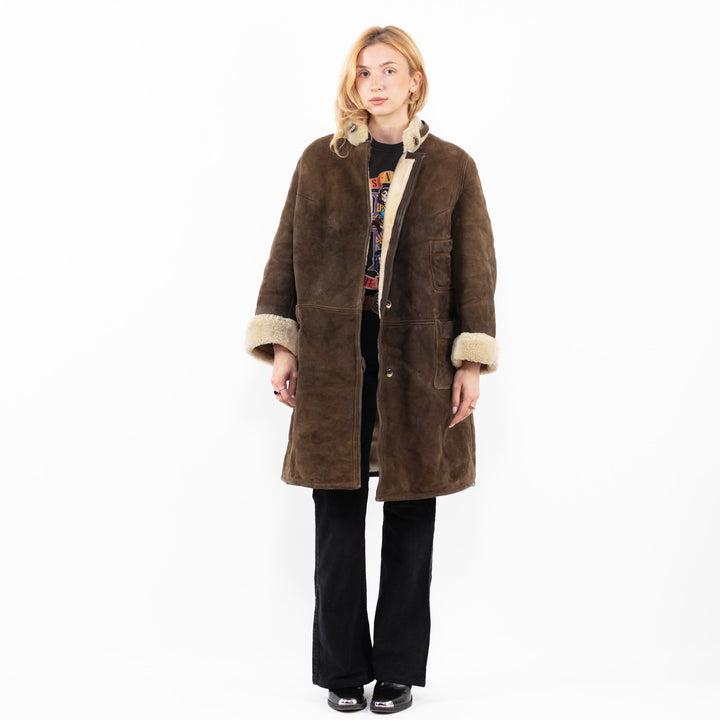 Vintage 70's Women Sheepskin Coat in BrownA0177