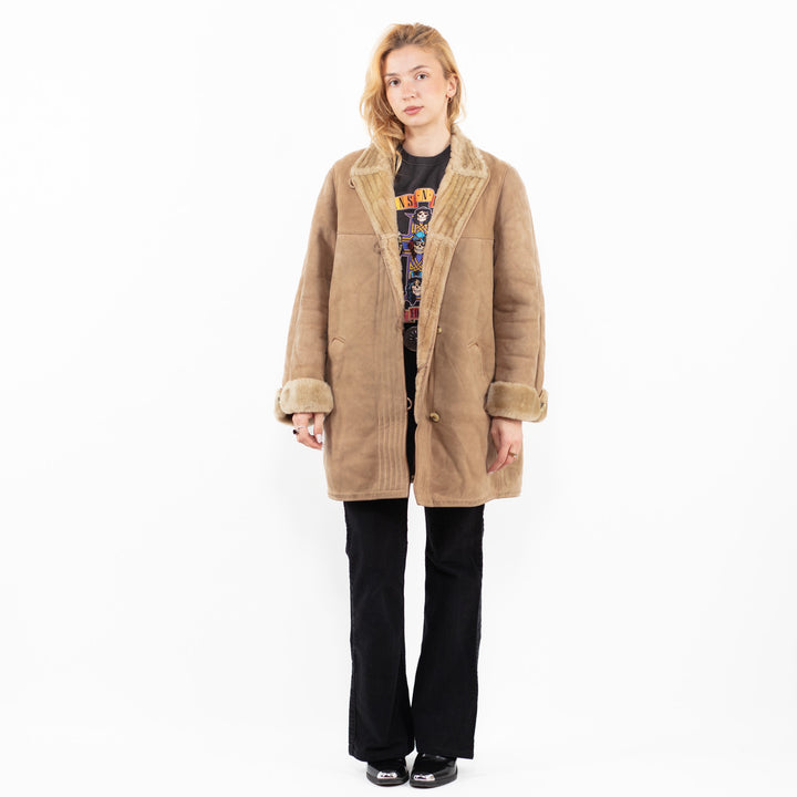 Vintage 80's Women Sheepskin Coat in BeigeA0178