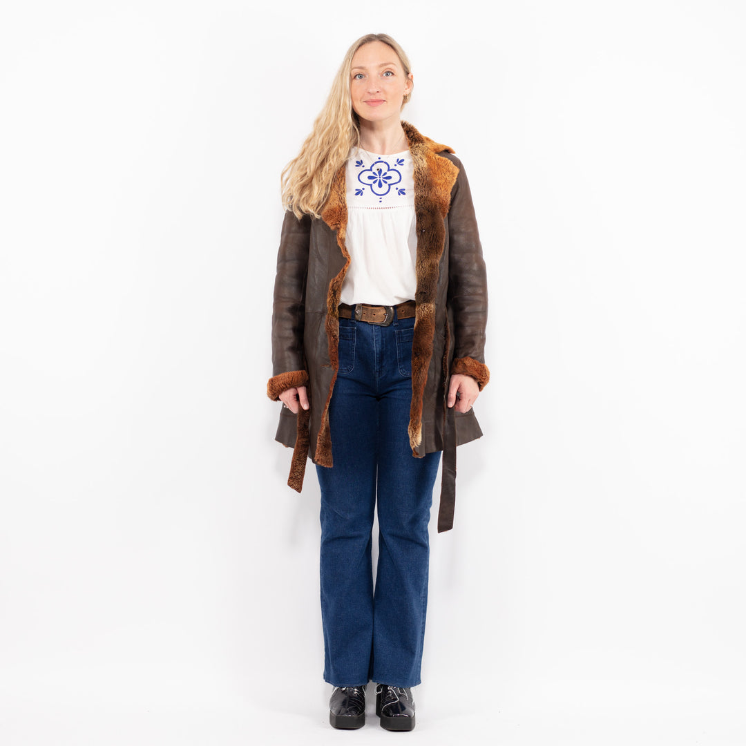 Vintage 00's Women Sheepskin Coat in BrownA1015