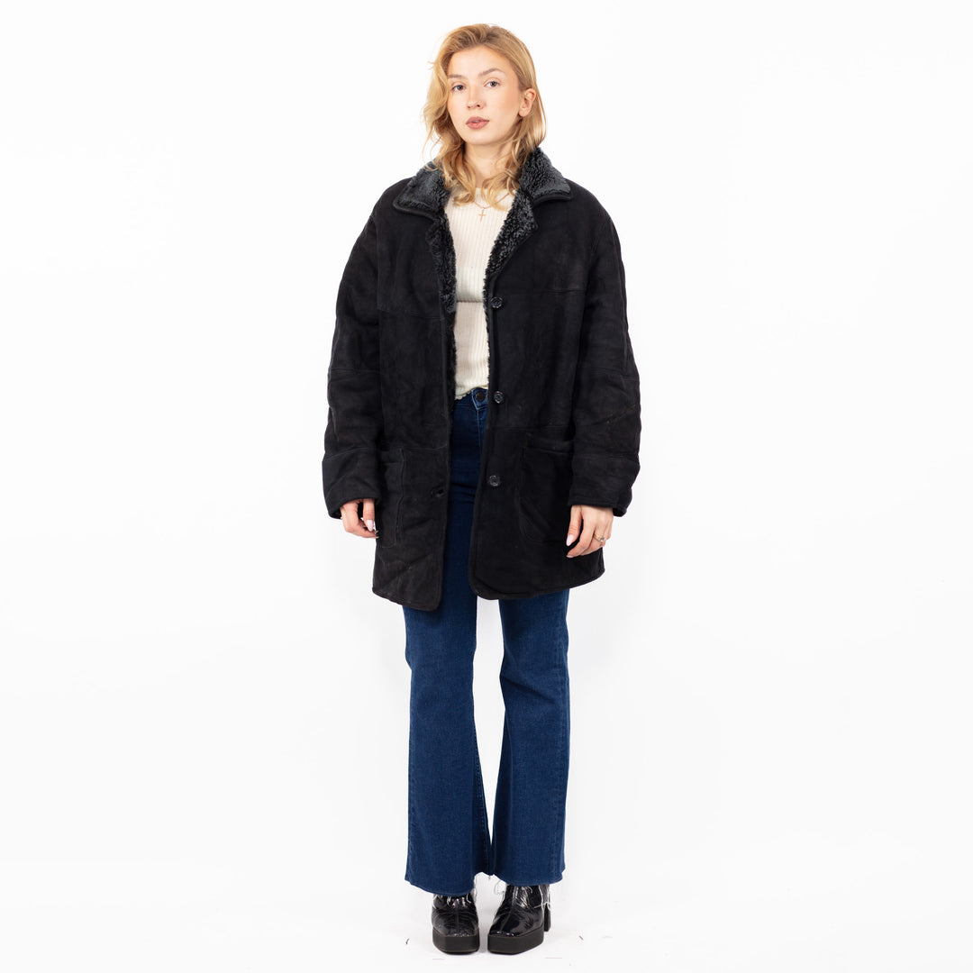 Vintage 00's Women Sheepskin Coat in Black