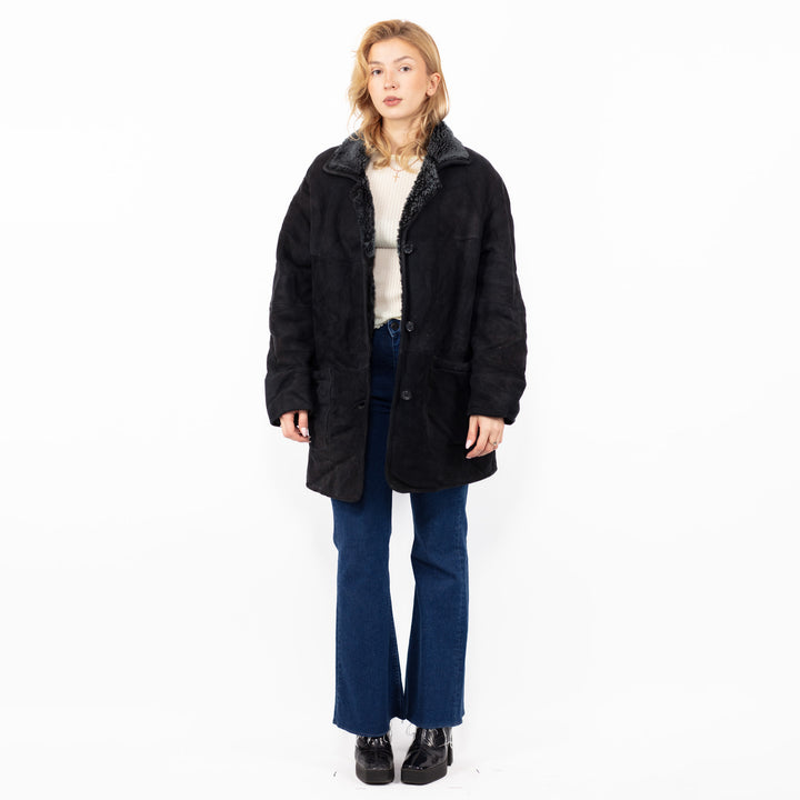 Vintage 00's Women Sheepskin Coat in Black