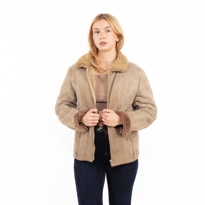 Vintage 90's Women Sheepskin Jacket in Beige
