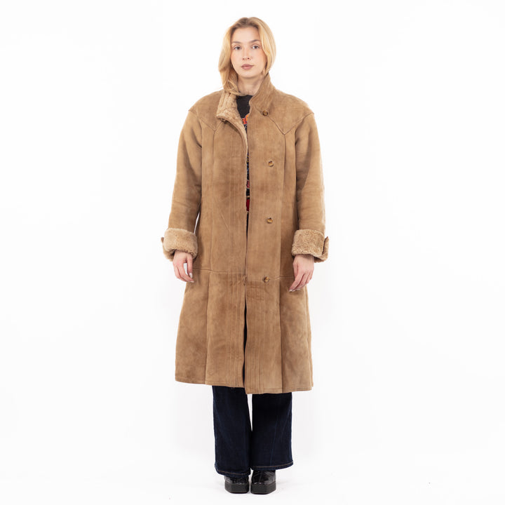 Vintage 80's Women Sheepskin Coat in BeigeA1117