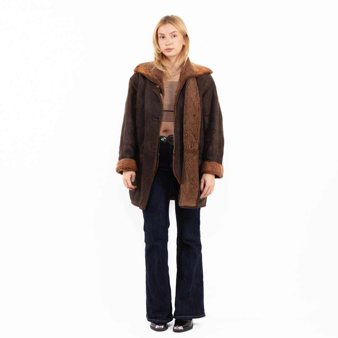Vintage 90's Women Sheepskin Coat in Brown