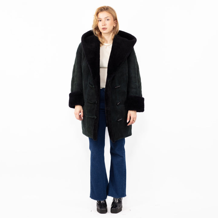 Vintage 80's Women Hide Society Sheepskin Coat in Faded Black