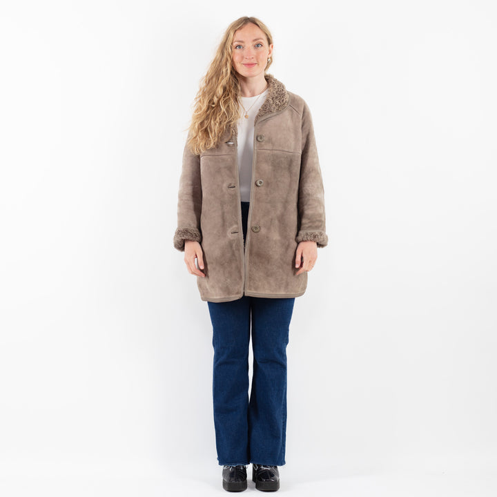 Vintage 80's Women Sheepskin Coat in BeigeV9892