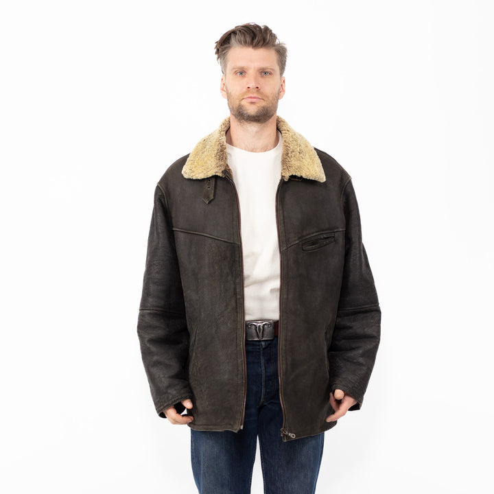Vintage 90's Men Sheepskin Coat in BlackZ2565