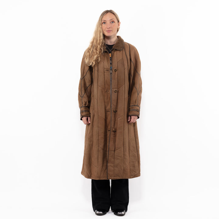 Vintage 90's Women Sheepskin Coat in BrownA0919
