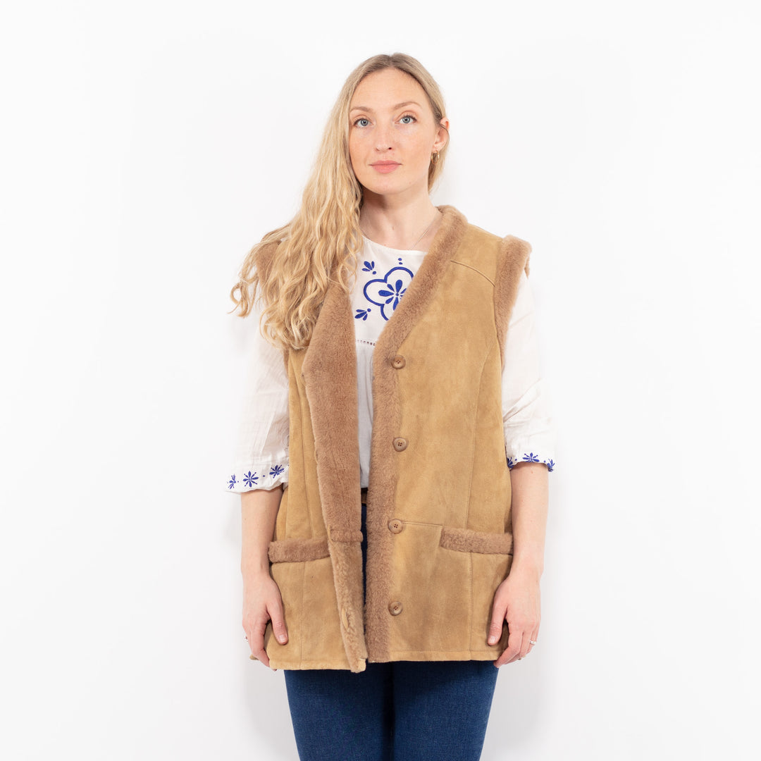 Vintage 90's Women Sheepskin Vest in BeigeA1025