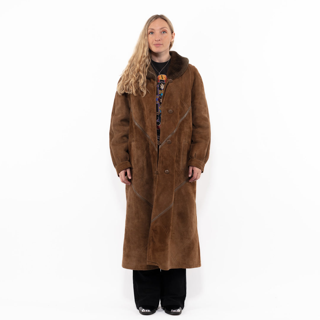 Vintage 70's Women Sheepskin Coat in BrownA0922