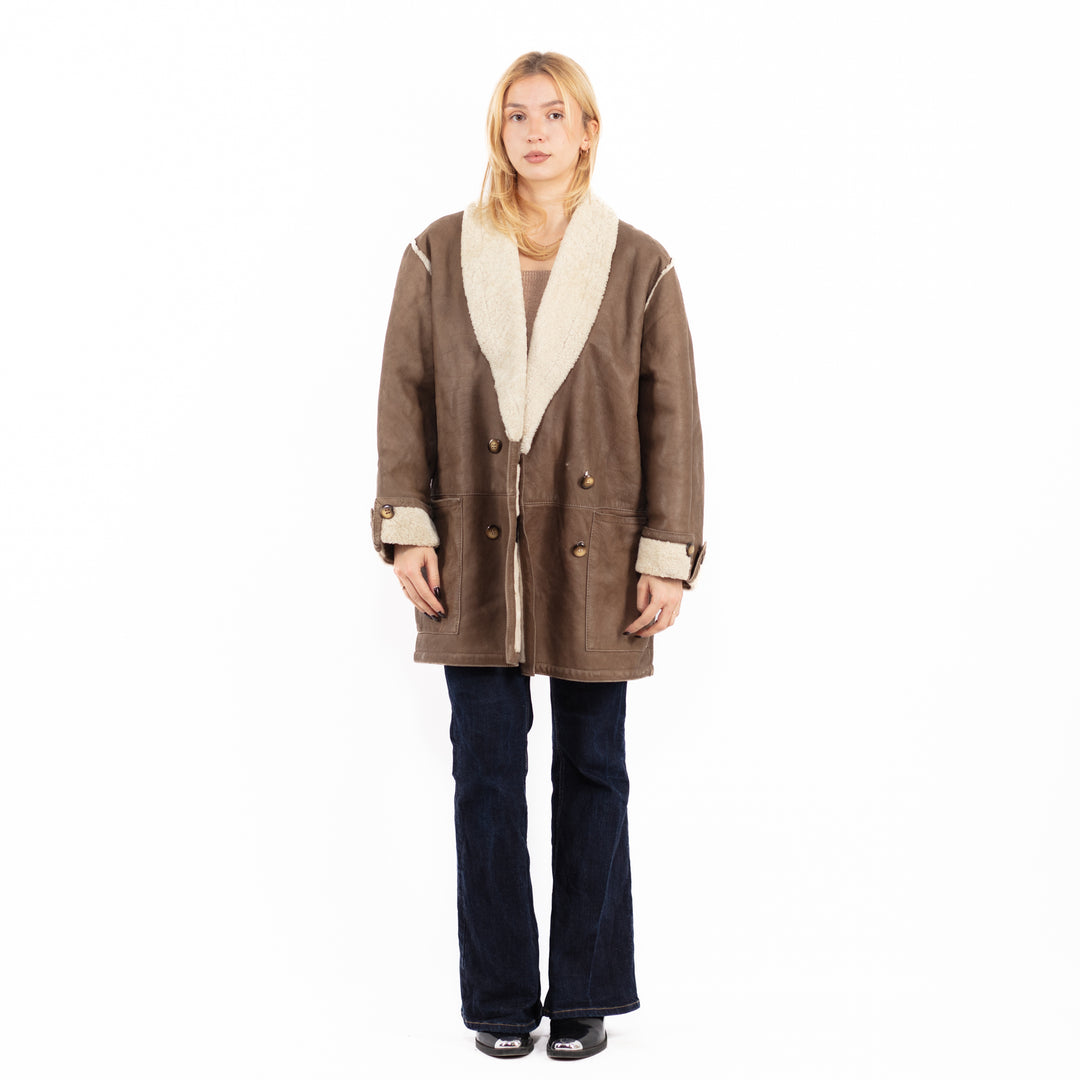 Vintage 90's Women Sheepskin Coat in Brown