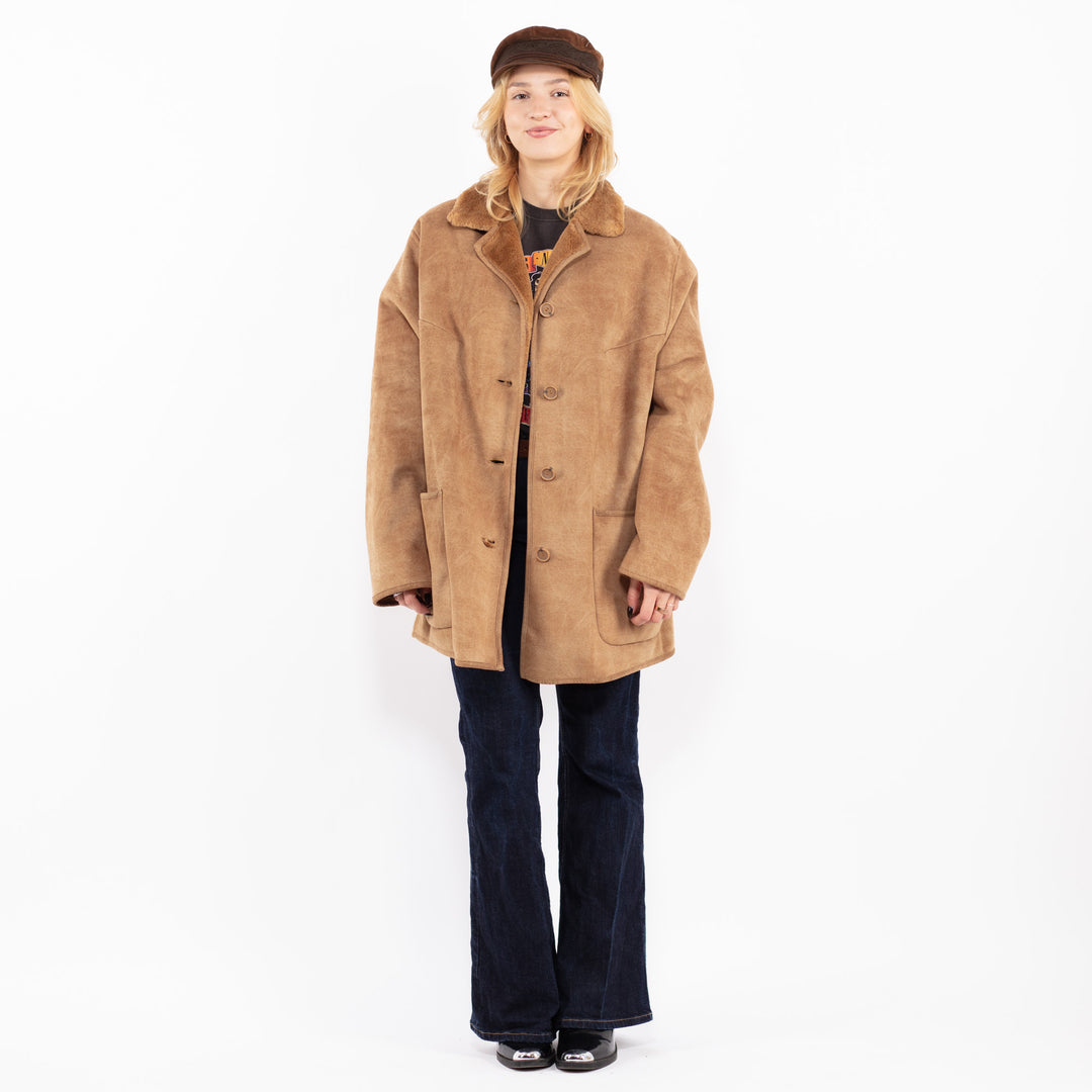 Vintage 00's Women Oversized Faux Sheepskin Coat in Beige