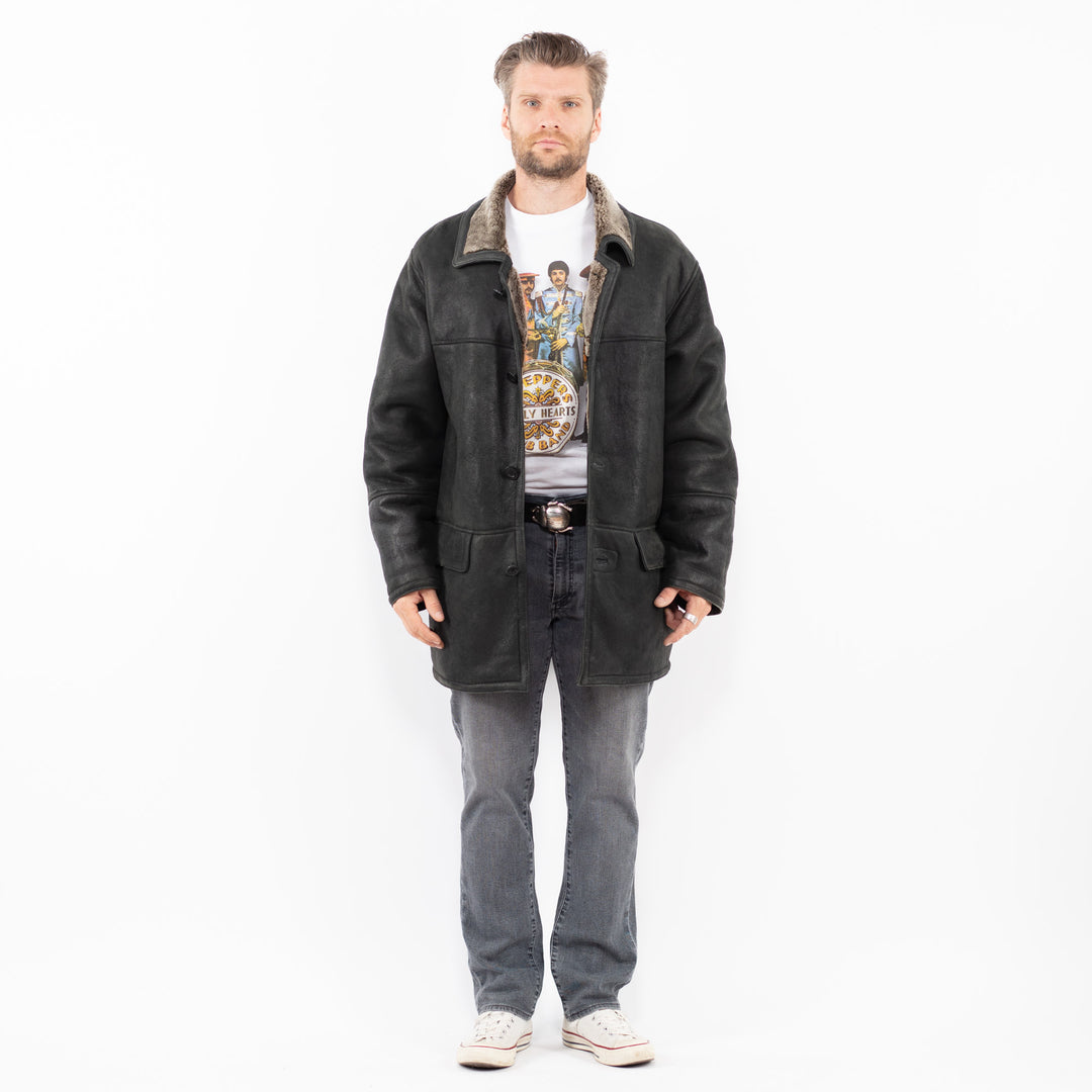 Vintage 90's Men Sheepskin Coat in BlackZ1971