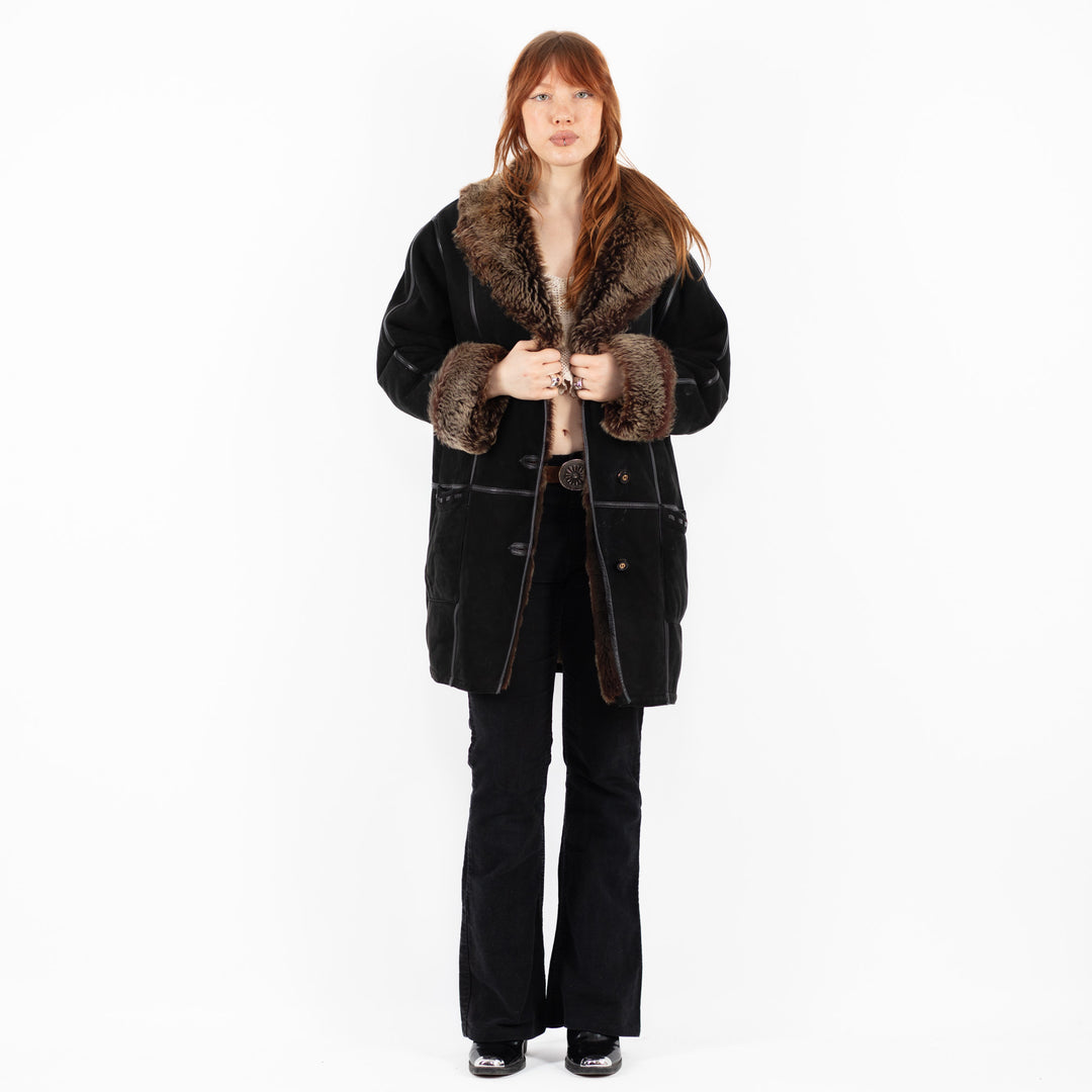 Vintage 90's Women Sheepskin Shearling Coat in BlackV9808