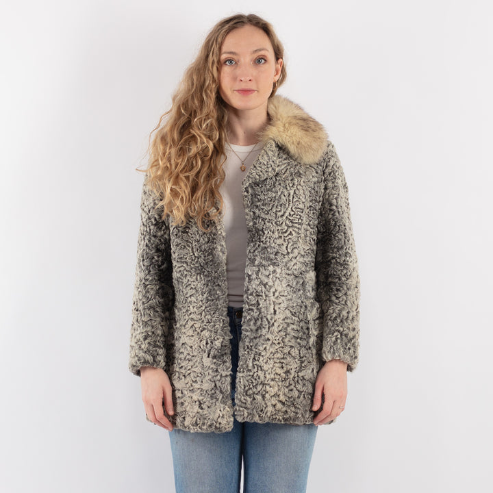 Vintage 70's Women Sheepskin Coat in GrayV9260