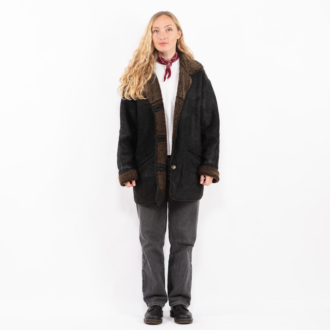 Vintage 90's Women Sheepskin Coat in BlackA0659